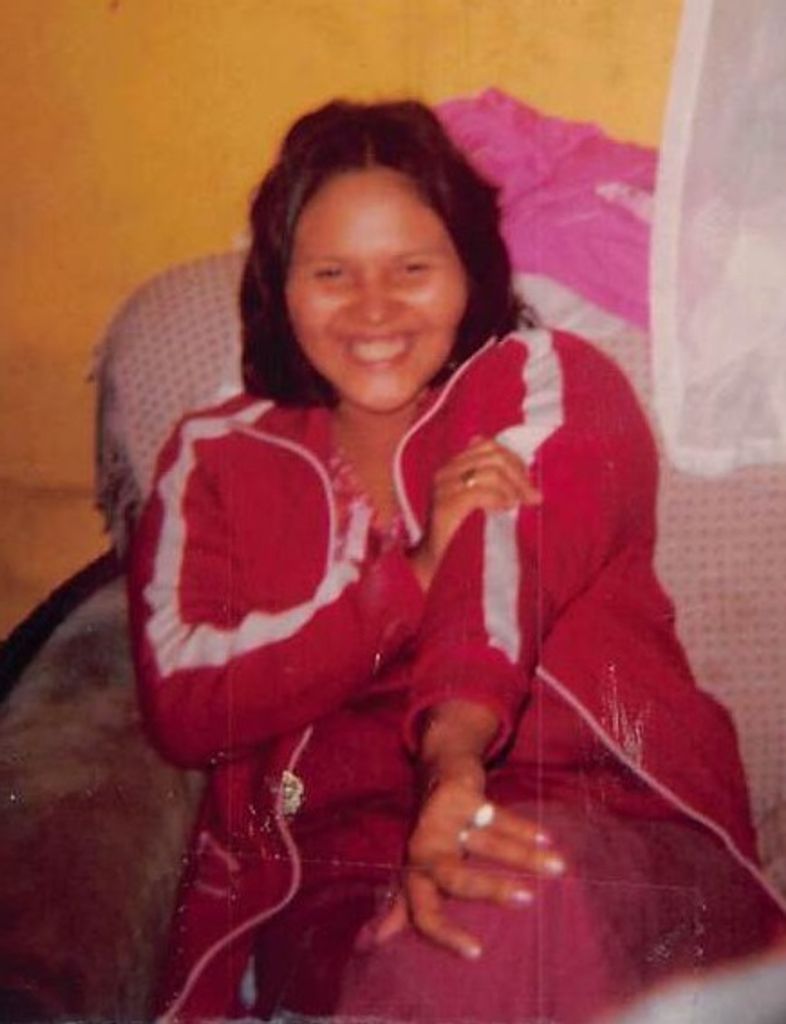 Debra Warren