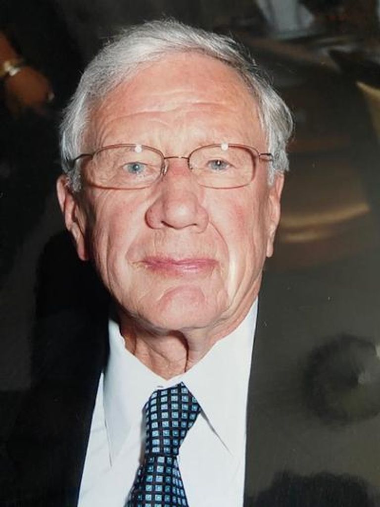 Raymond Giles Profile Photo
