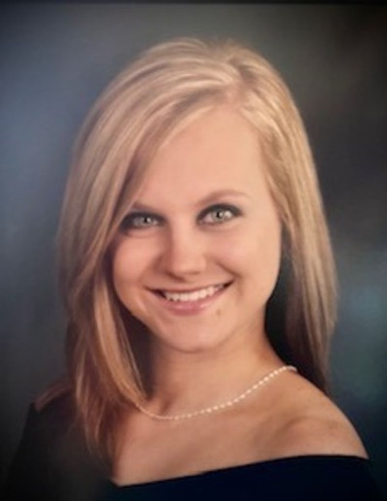 Hannah Elizabeth Cox Profile Photo