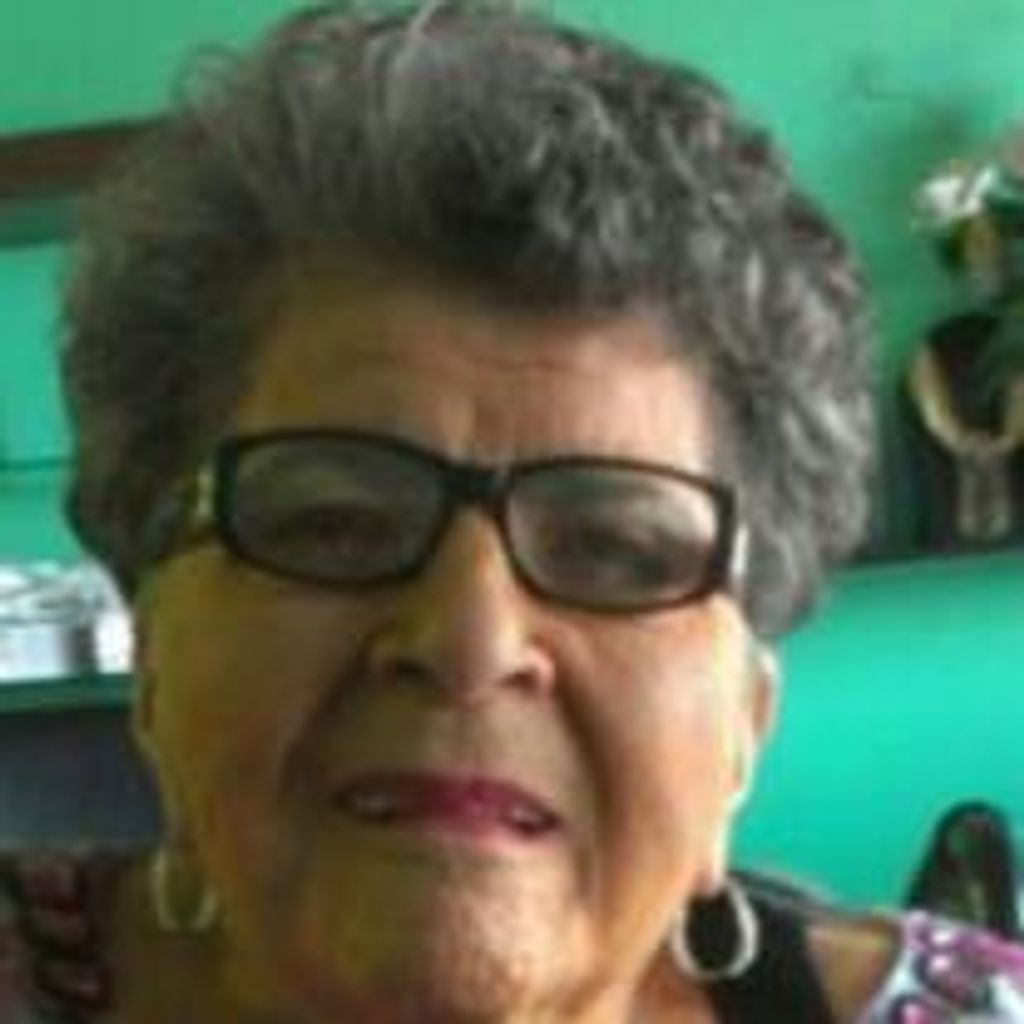 Domitila Cadena