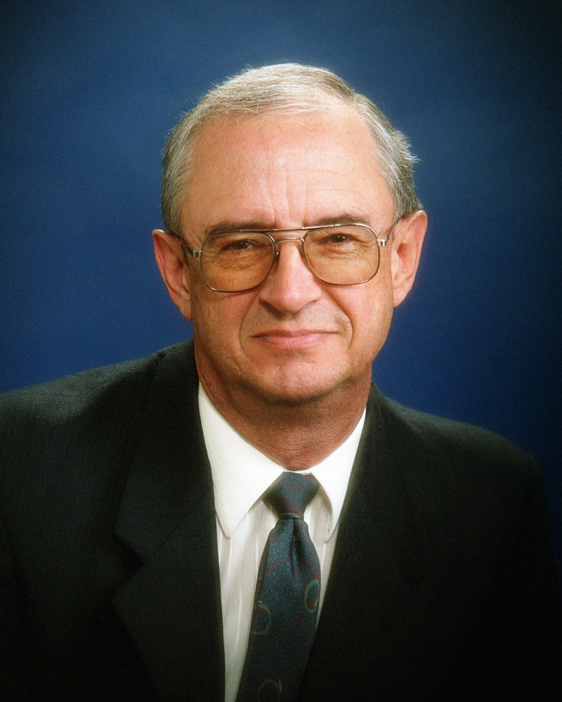 Robert Lewis Hendricks Profile Photo