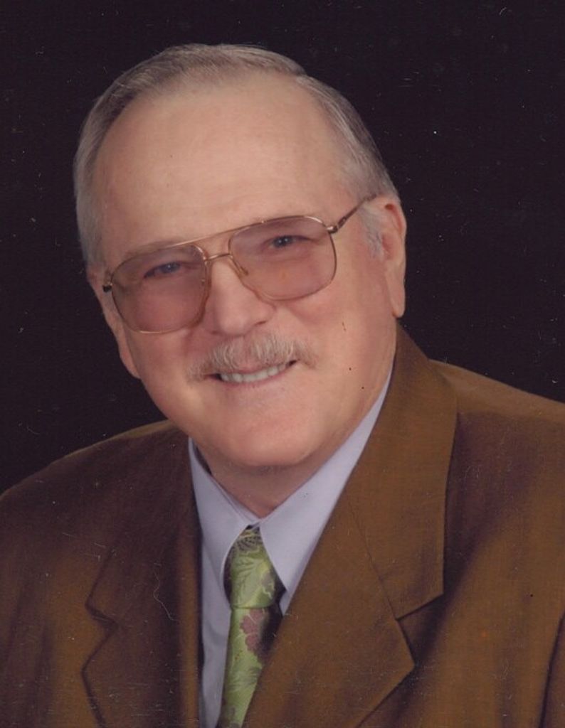 Larrie Retz Profile Photo