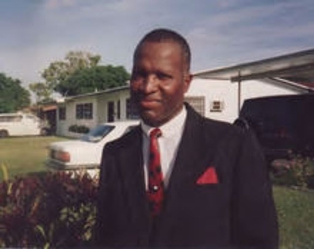 Mr Arthur Lewis