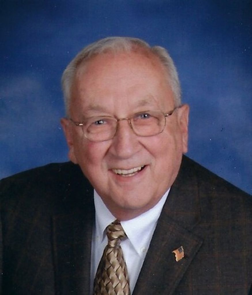 Tom Kelly Profile Photo