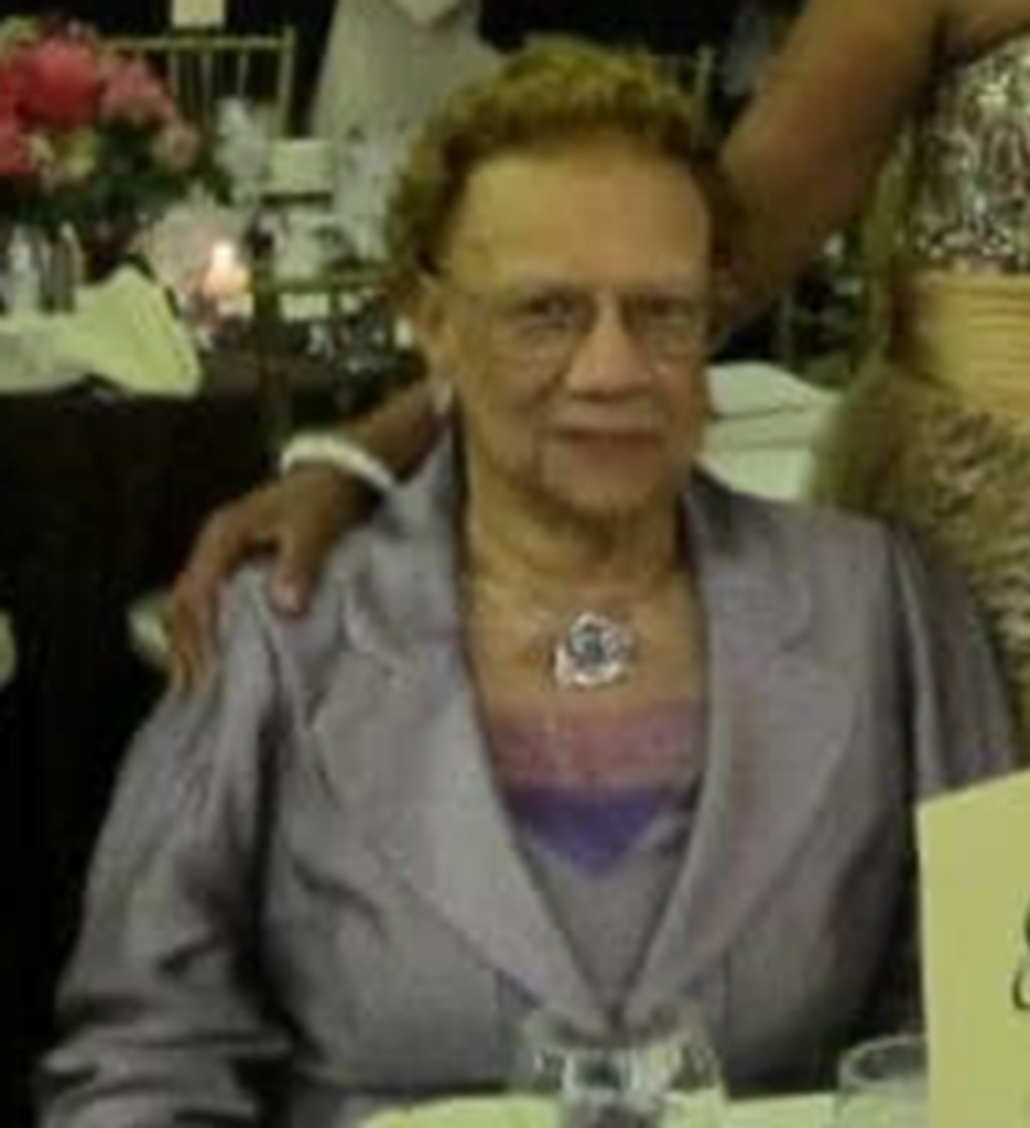 Gertrude J Roscoe