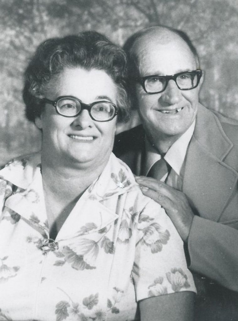 Marie Kathryn (Stern)  Wolf