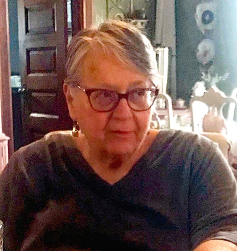 Yvonne Vastag