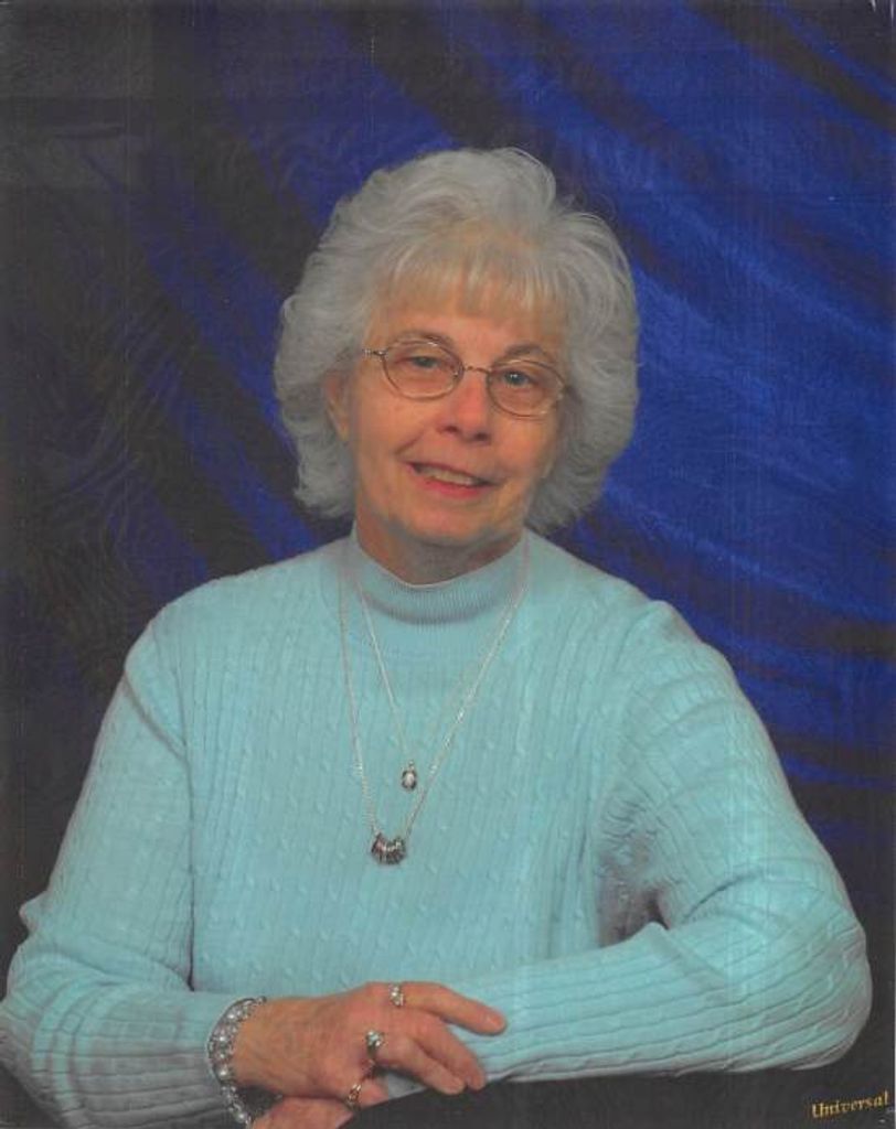 Darlene (Giles)  Wagner