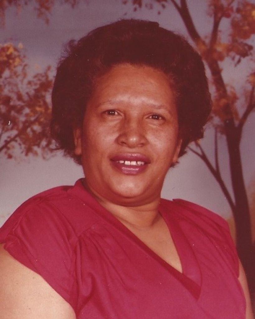 Isabel Simons Profile Photo