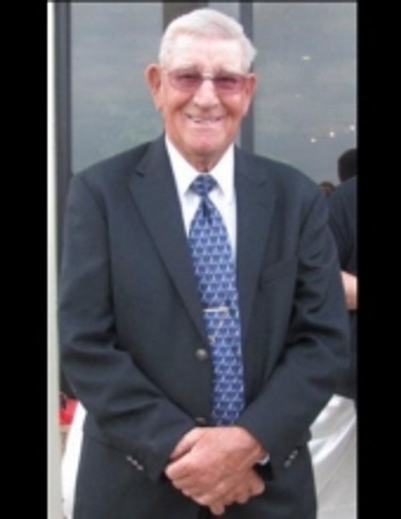 Louis  Colby Brown Profile Photo