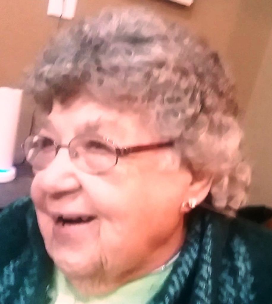 Rosemary Louise (Luttrell)  Snow Profile Photo