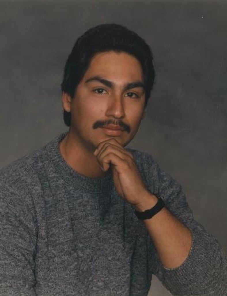 Joe Julius Bolaños Sr.