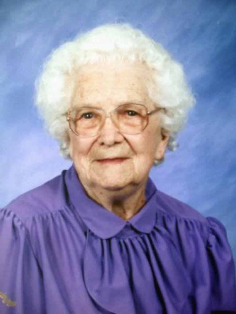 Novella Pohlmeyer Profile Photo