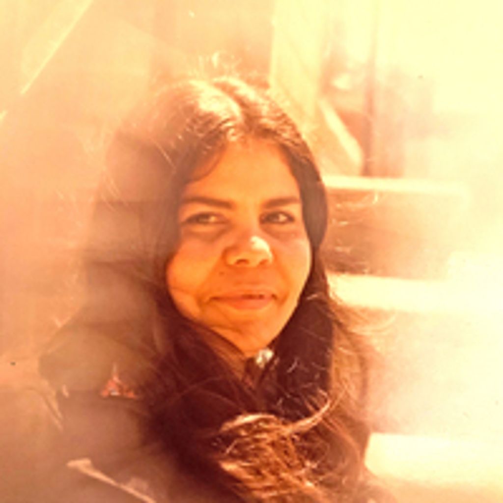 Esther Agrinsoni