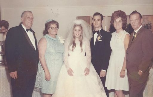 Frances Brewer photo gallery thumbnail 11 of 30