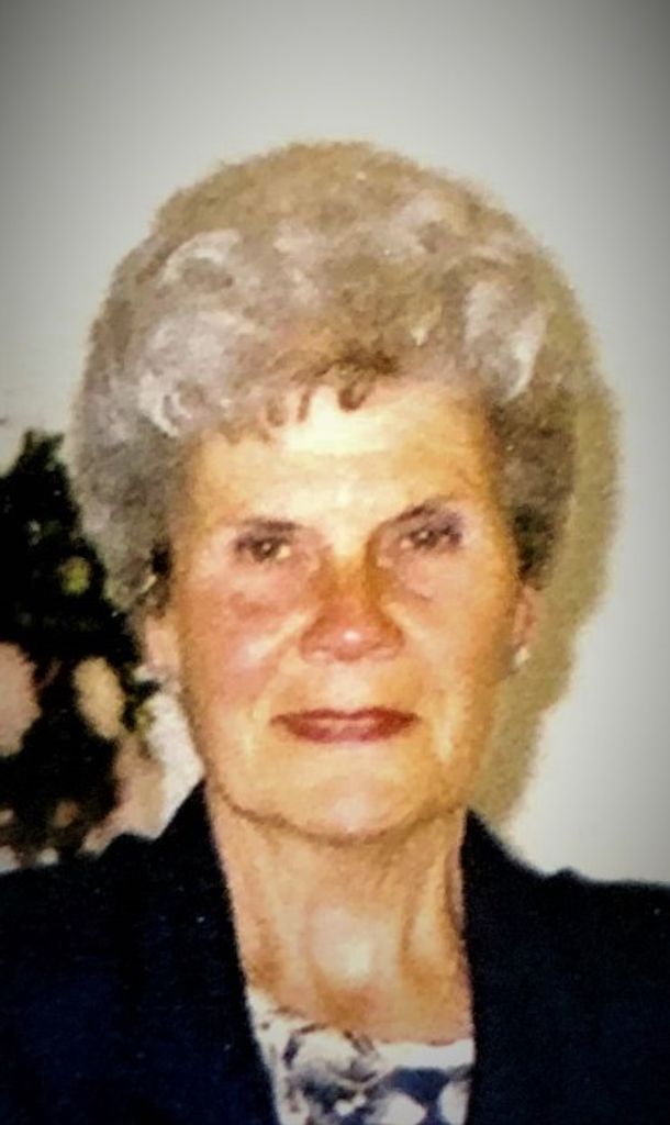 Lillian (Aguiar)  Lewis