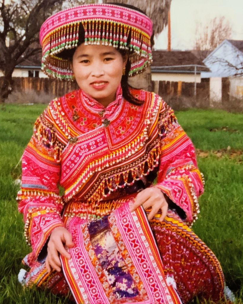 Xee Vang Profile Photo
