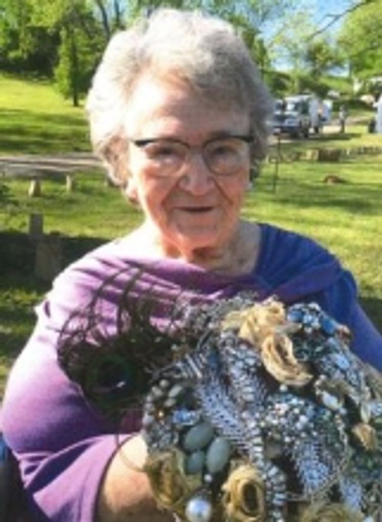 Betty F. (Wickham) Tate
