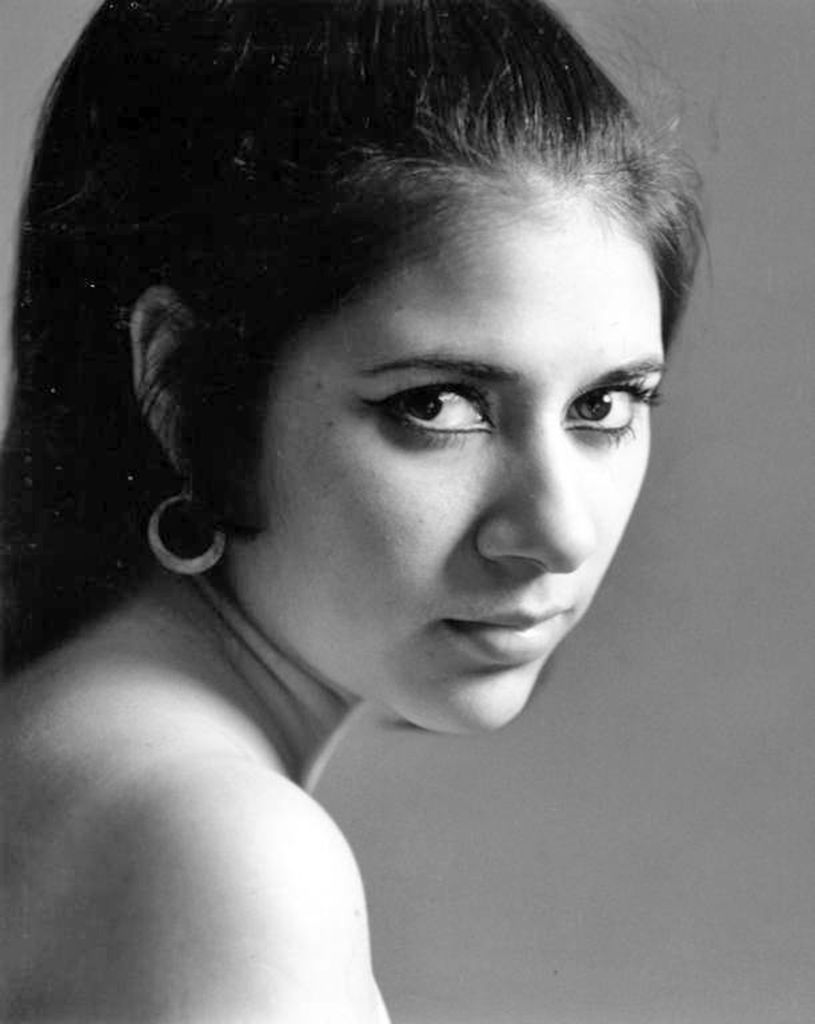 Sandra Luz Larios Profile Photo