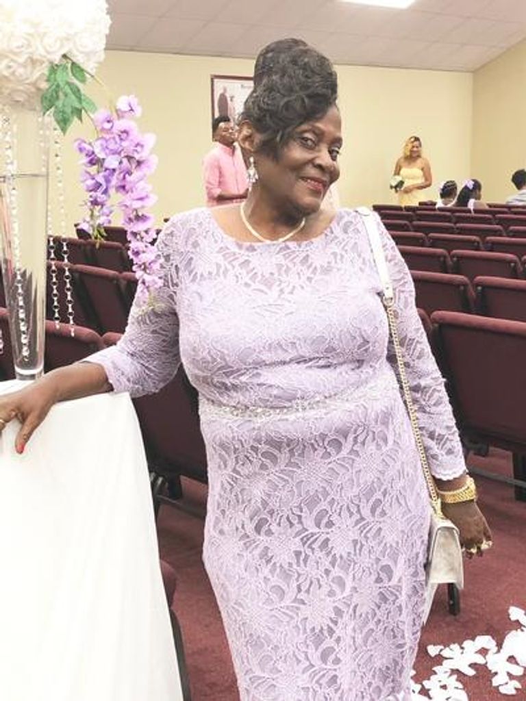 Mrs. Rosia L Humphrey Profile Photo