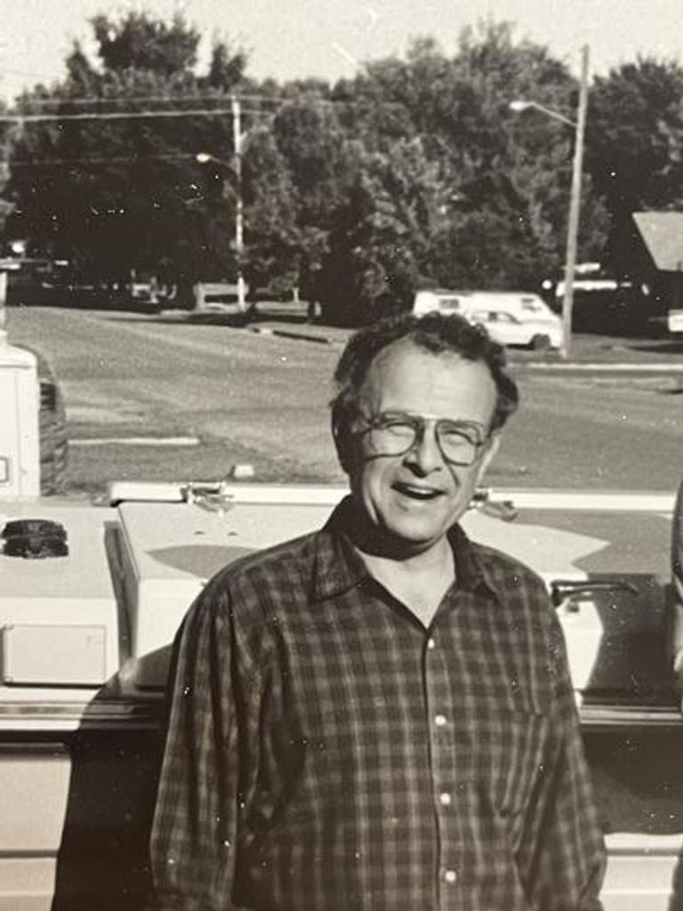 William "Bill" John Magee Profile Photo