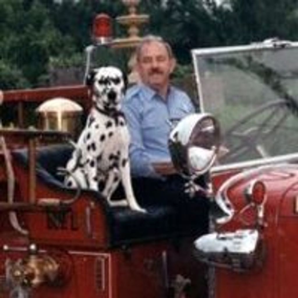 George Kennedy Lockwood Profile Photo