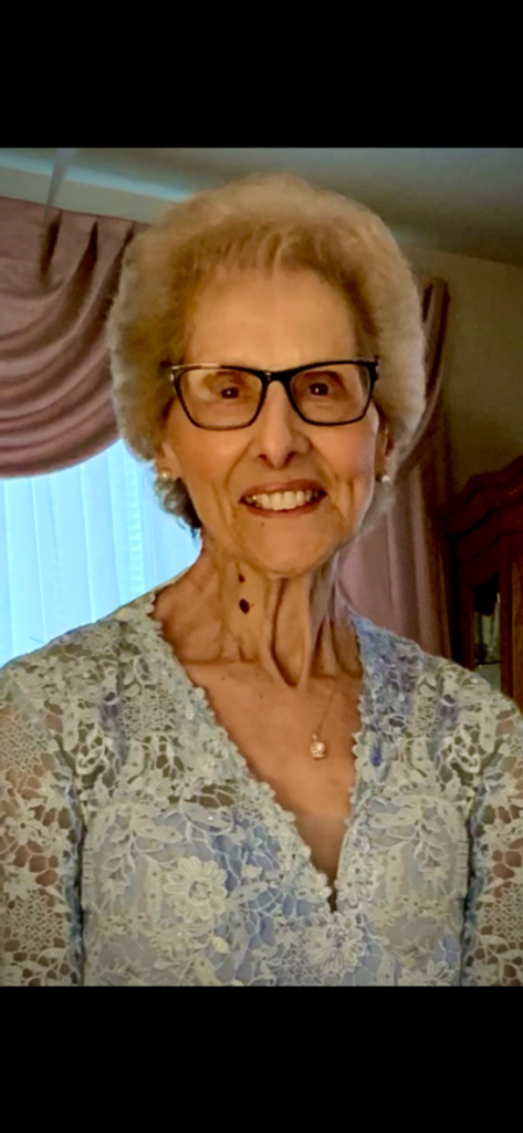 Anna Romalino Profile Photo