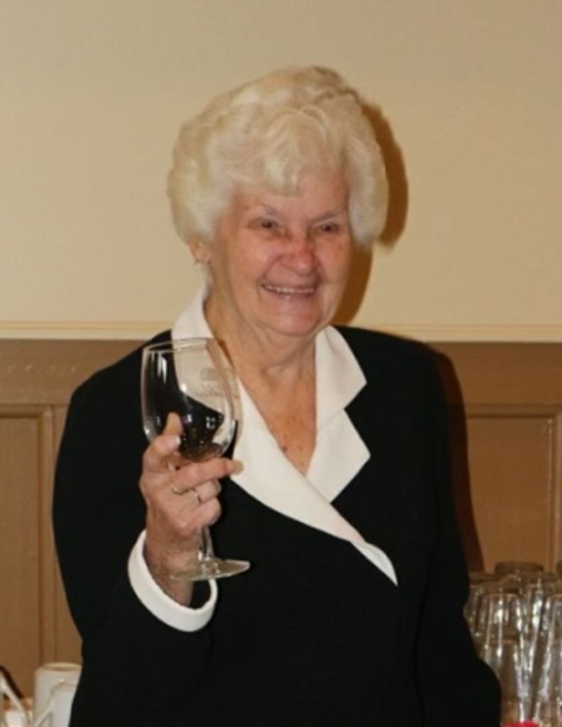Stephanie J. Jachna