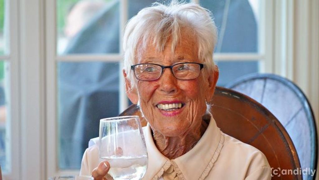 June Phyllis Fairholm