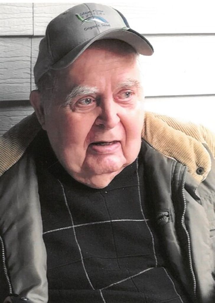 Oliver Louis Kienholz Profile Photo