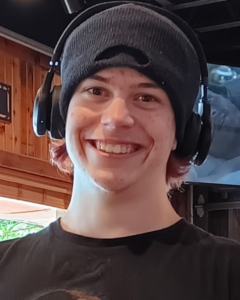 Bobby Muench Profile Photo