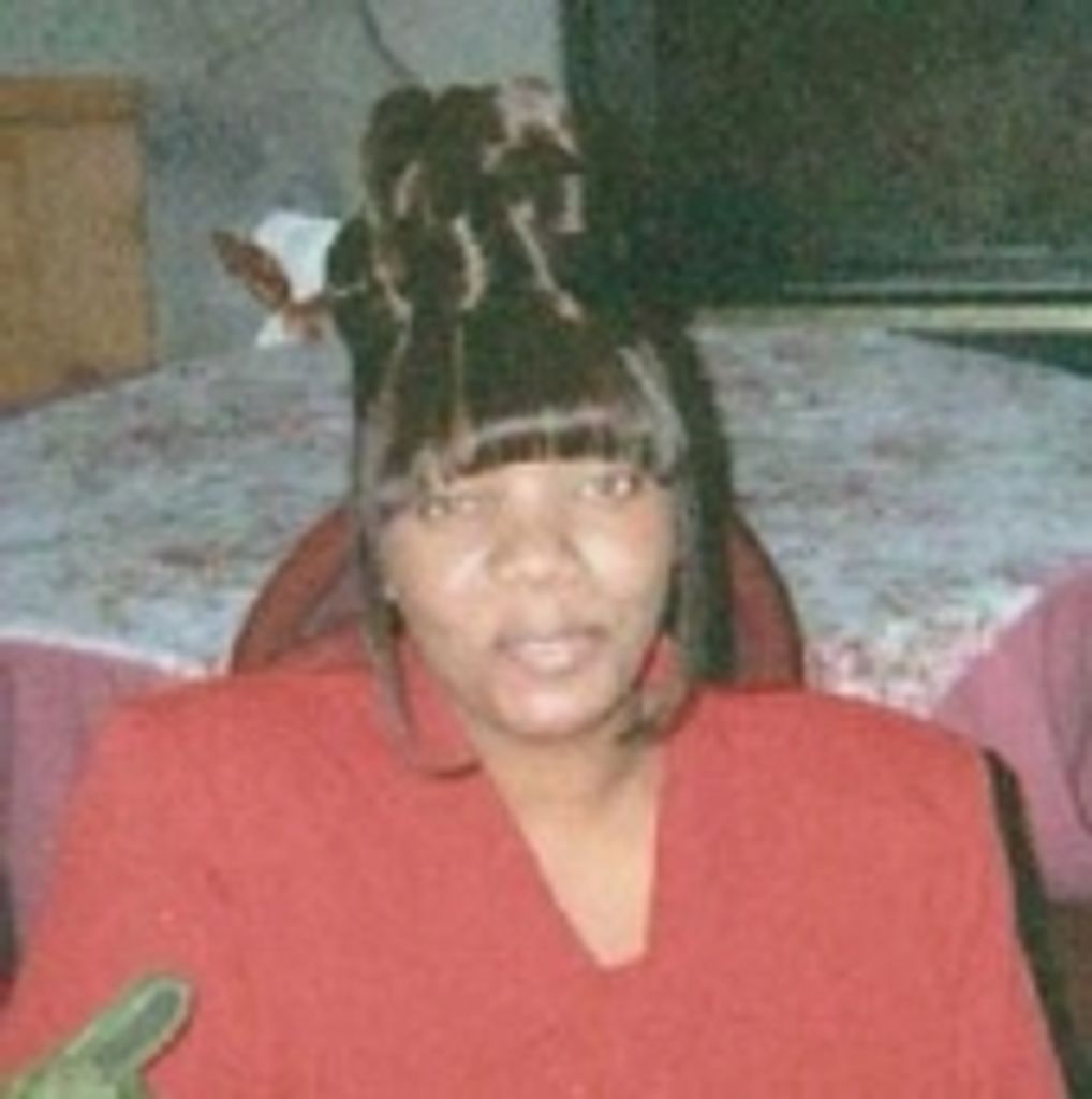 Monique L Edwards