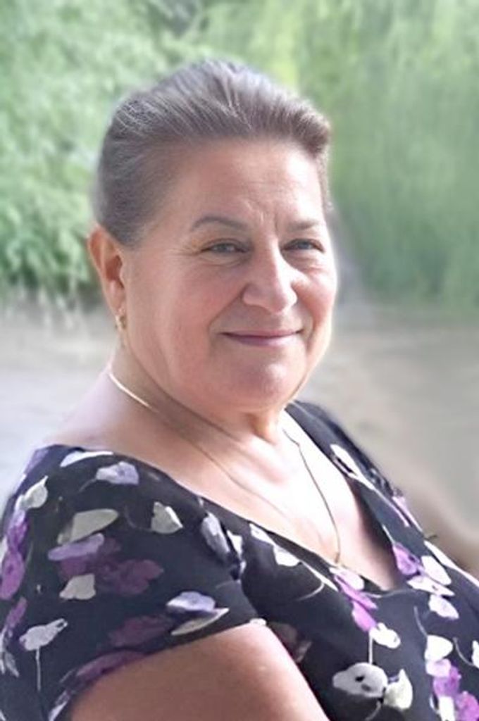 Angela Mazzella Di Bosco Profile Photo