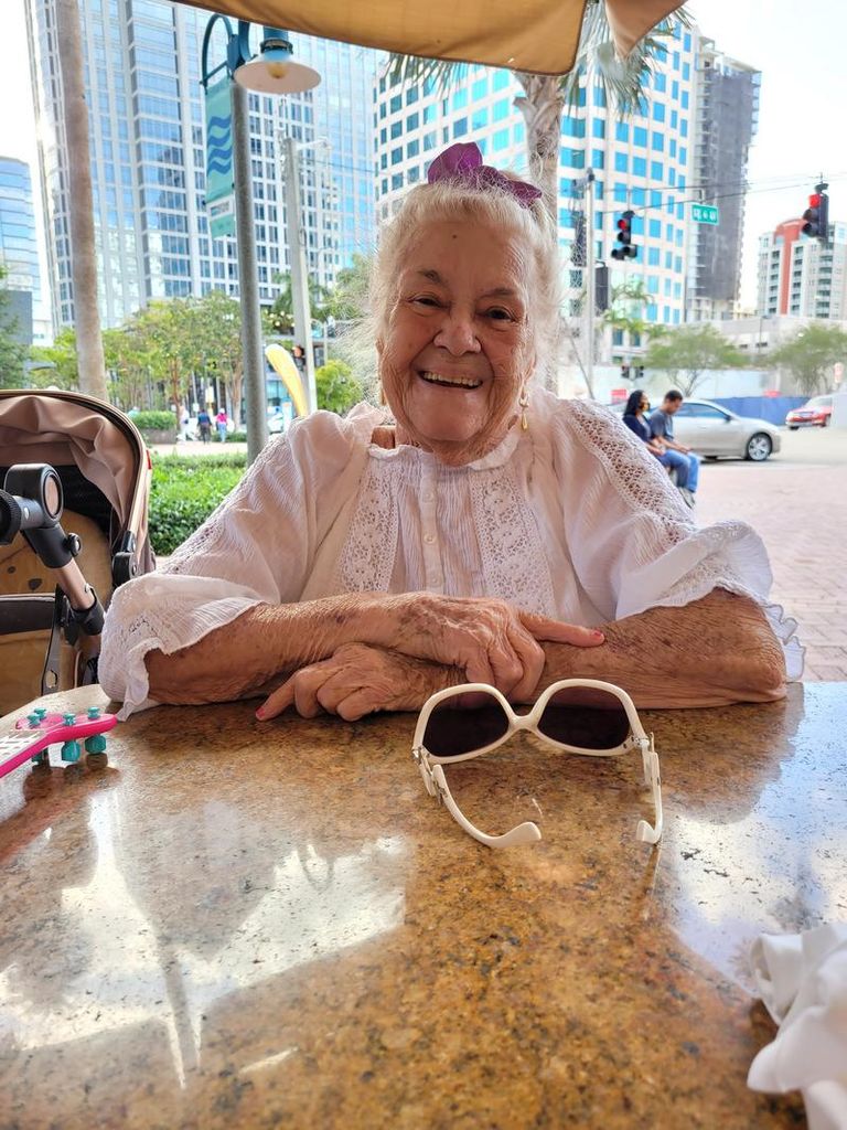 Ana Delia Curbelo Profile Photo