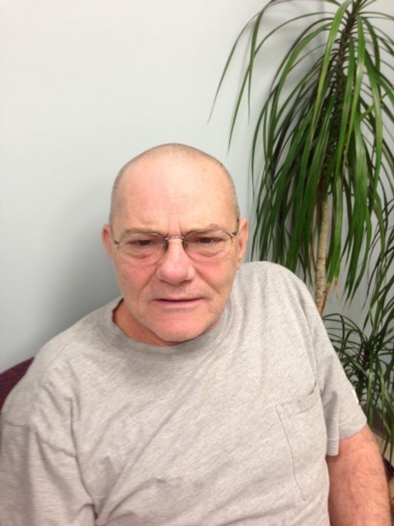 Robert Wesley Hill Profile Photo