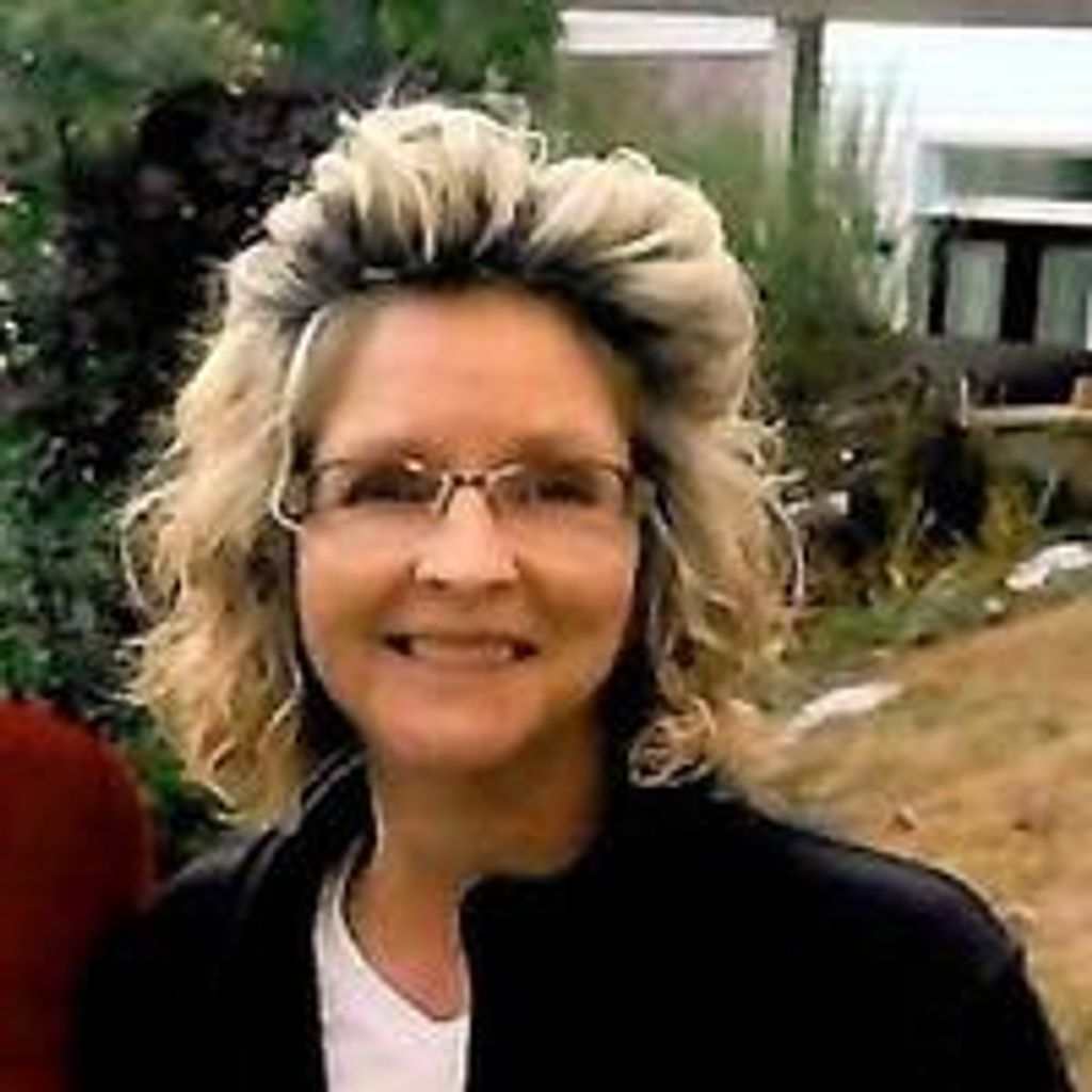Dana Davis Bucher Profile Photo