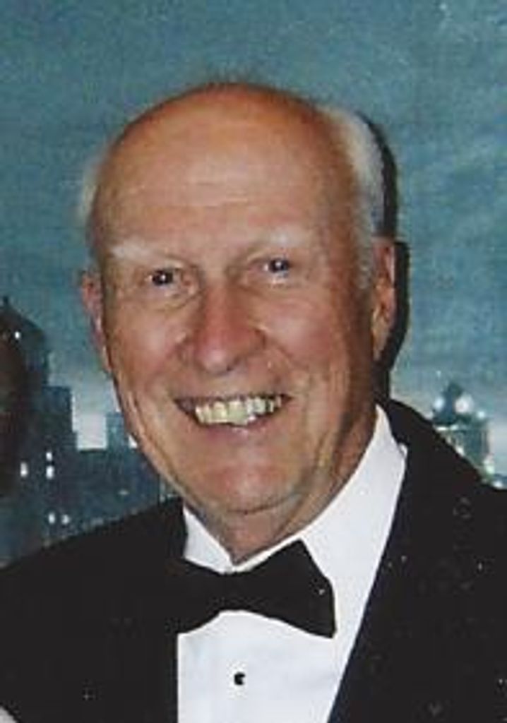 Robert  W. Mullins