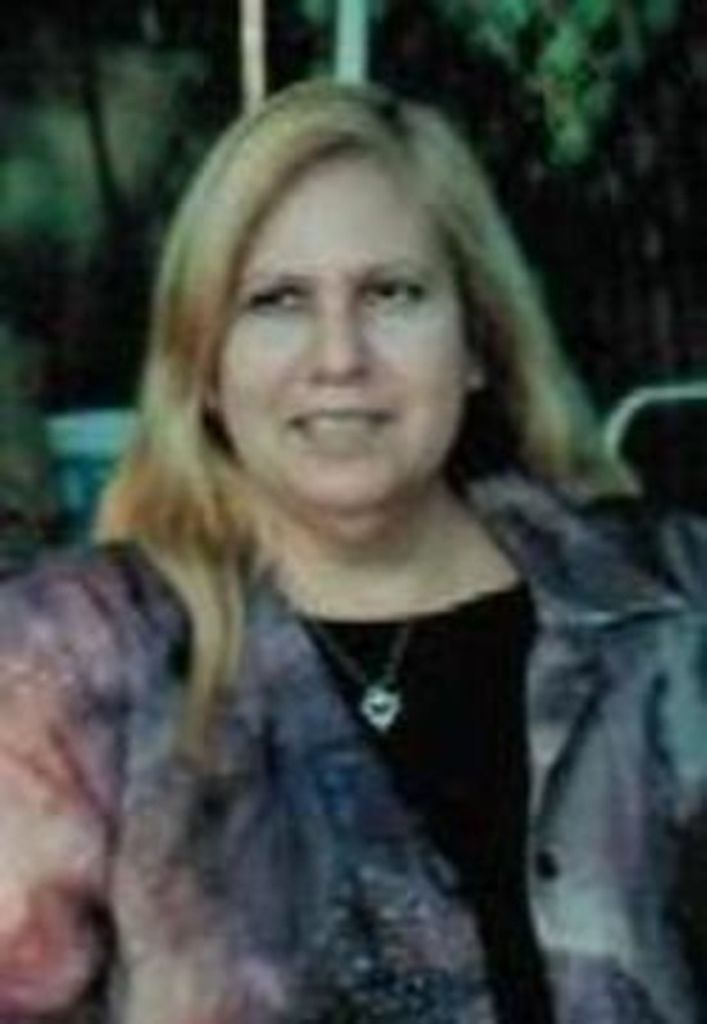 Martha Castillo Profile Photo