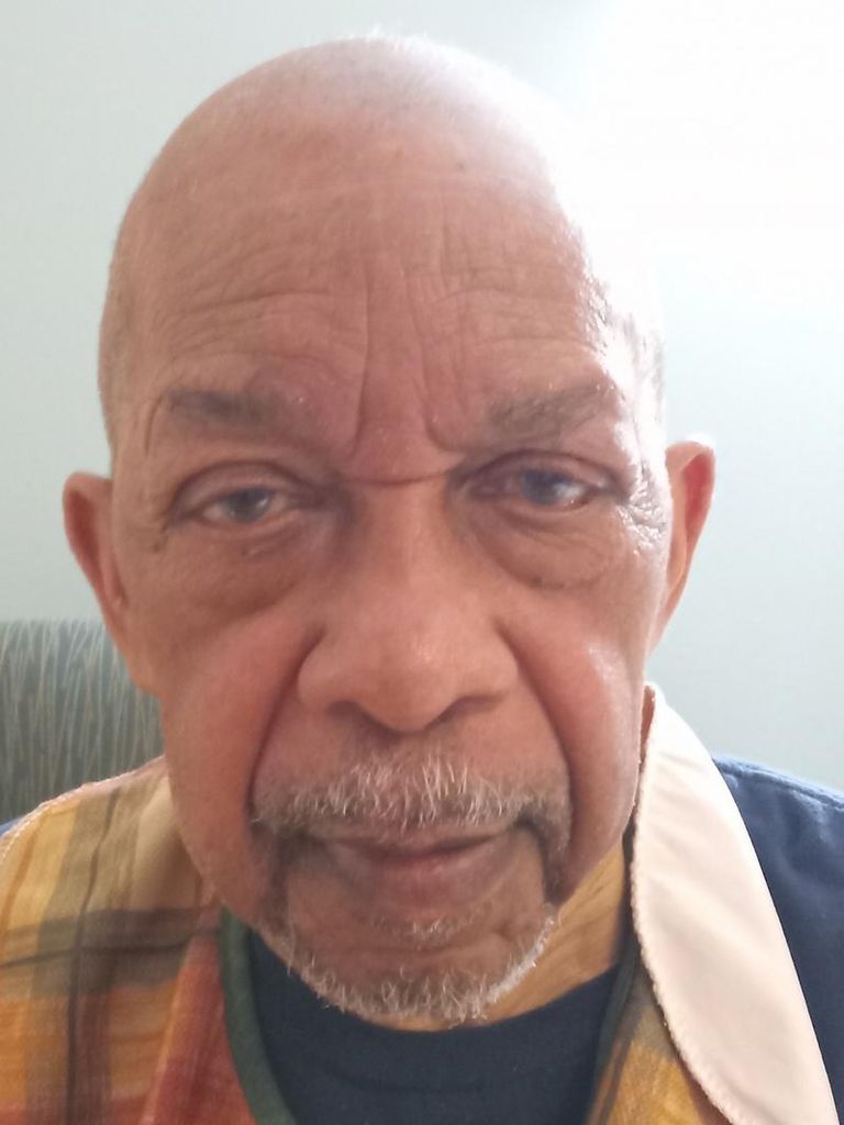 Thomas Barrow Jr. Profile Photo