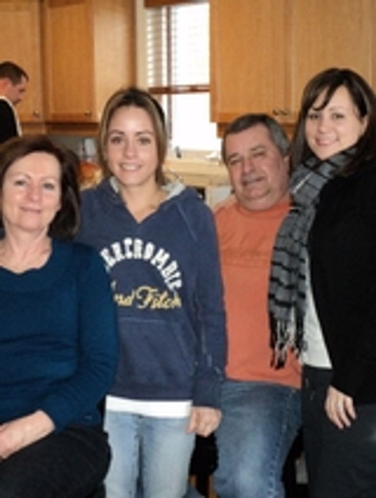 Donna  Corinne (Monteith)  Helwig