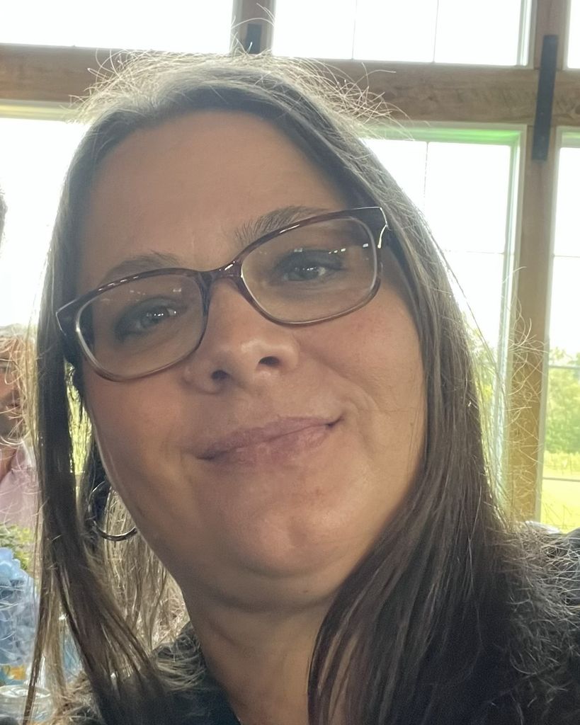 Angie M. Struth Profile Photo