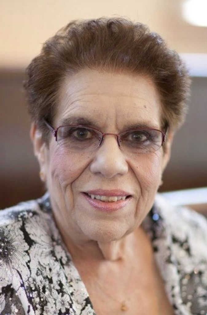 Joan Marlene La Bruno