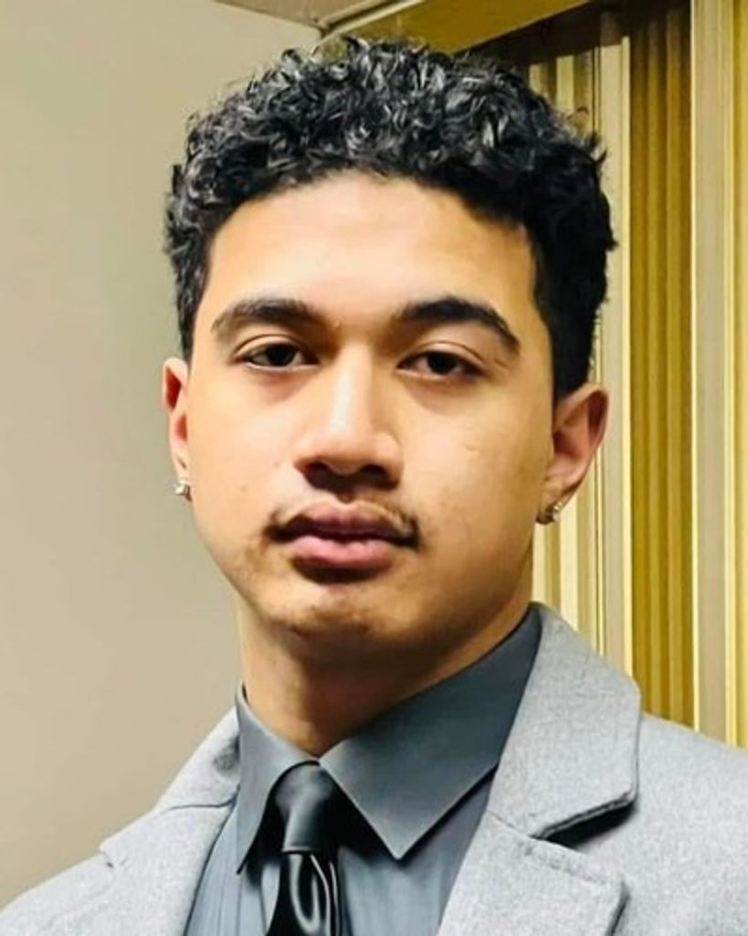 Sione Vunipola Profile Photo