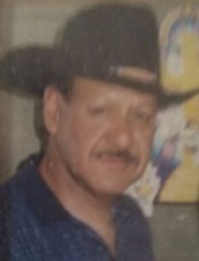 Manuel Olivas Profile Photo