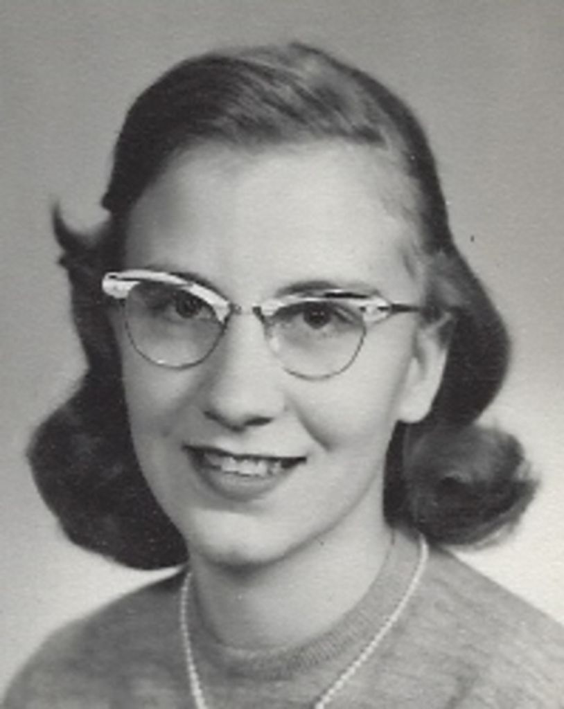 Helen M. Gillette Profile Photo