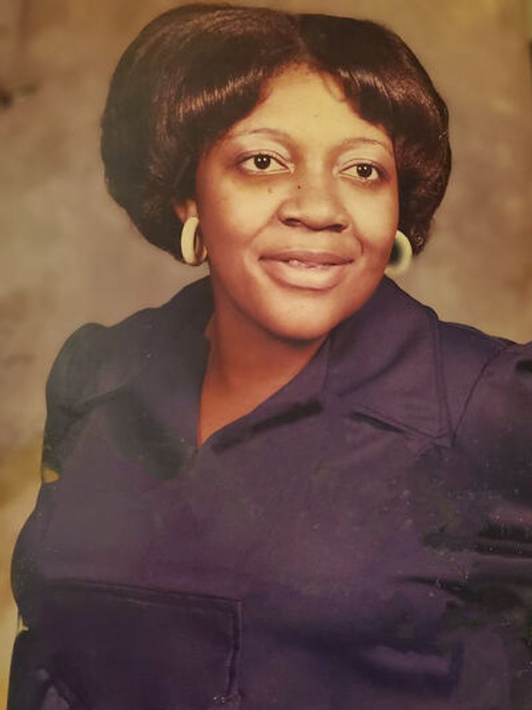 Brenda Louise Smith Profile Photo