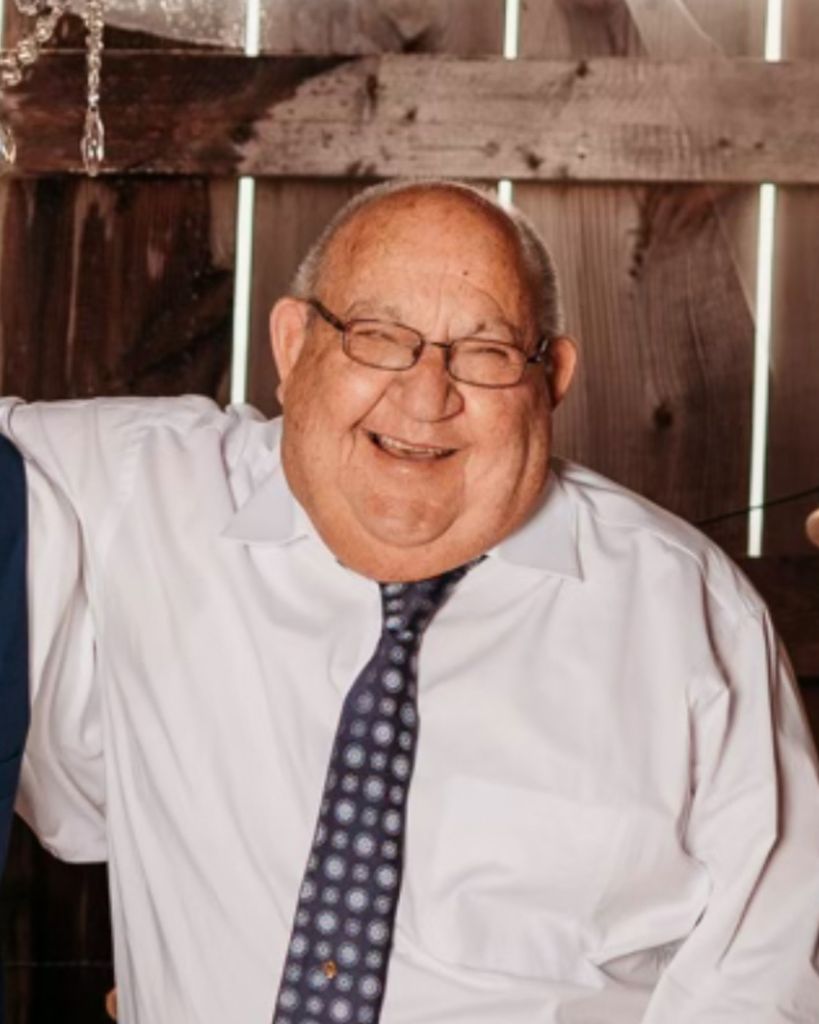 Carlos Lewis Profile Photo