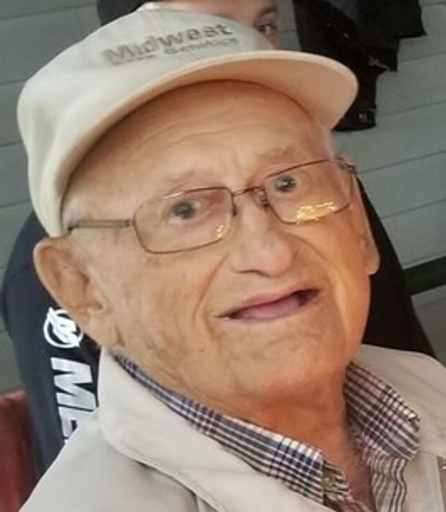 Robert Bradley Profile Photo