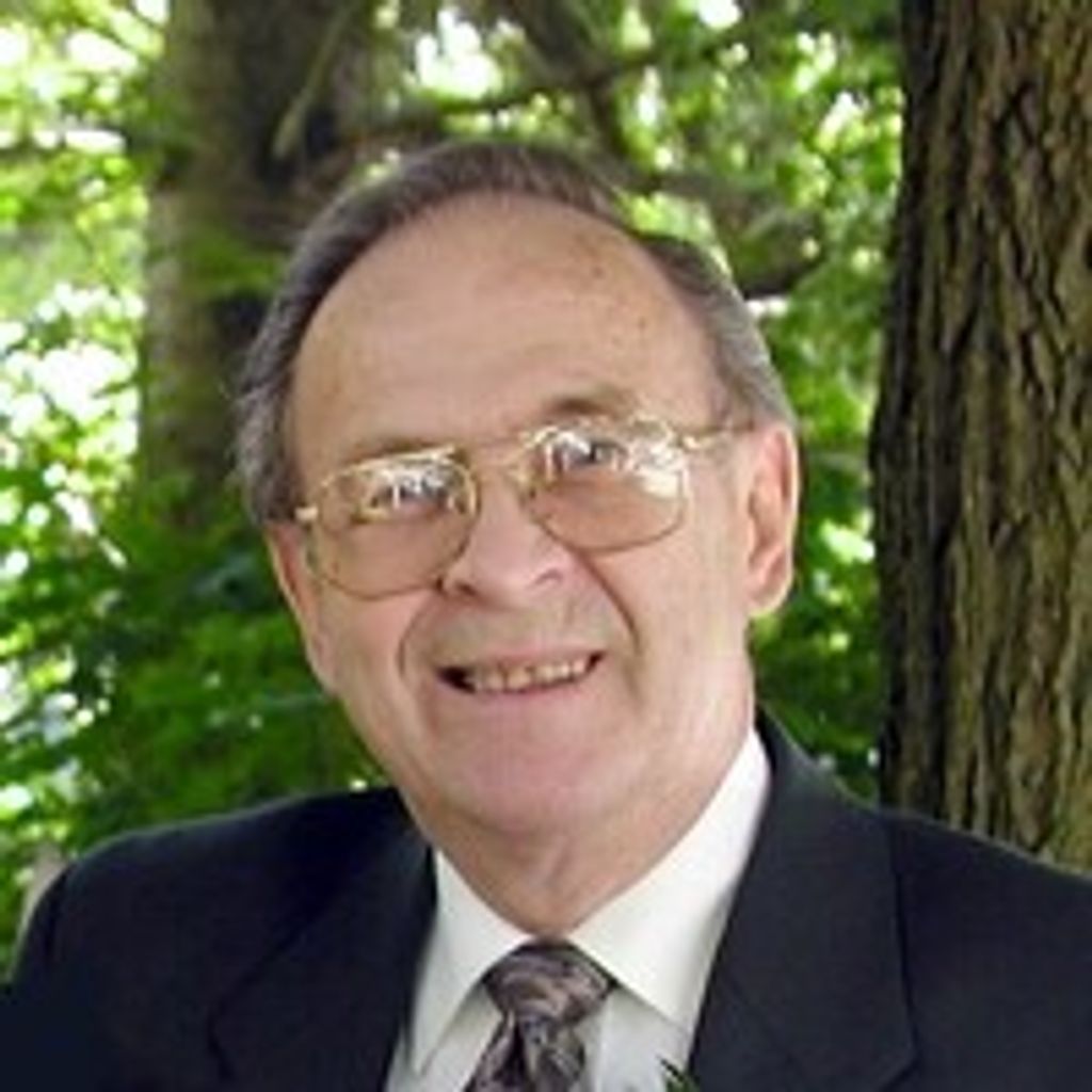 James J Carelli