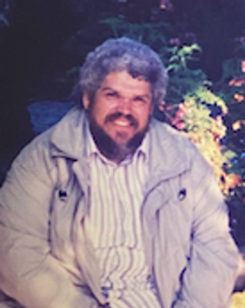 Raul Casares Profile Photo